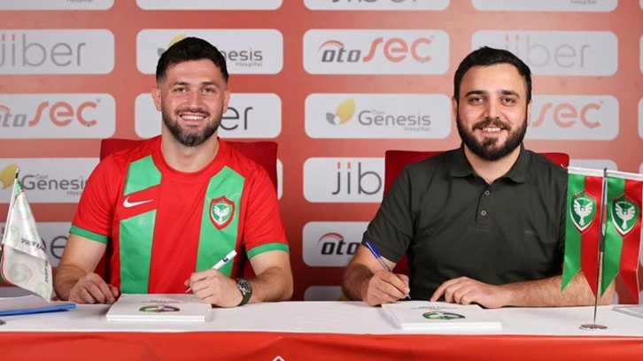 Amedspor, Ömer Bayram'ı Kadrosuna Kattı