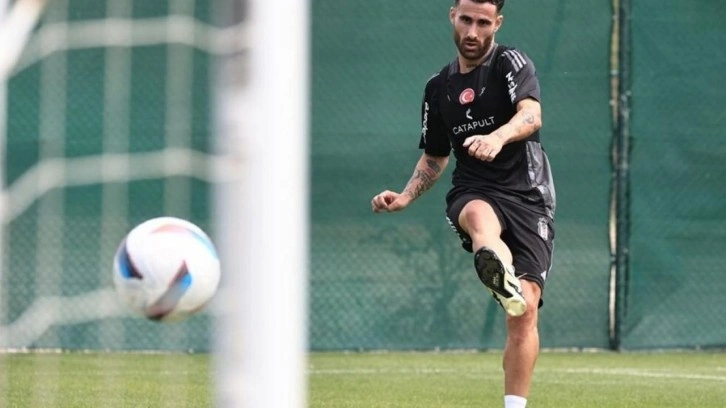 Beşiktaş'ın Yeni Transferi Rafa Silva, Takıma Katıldı