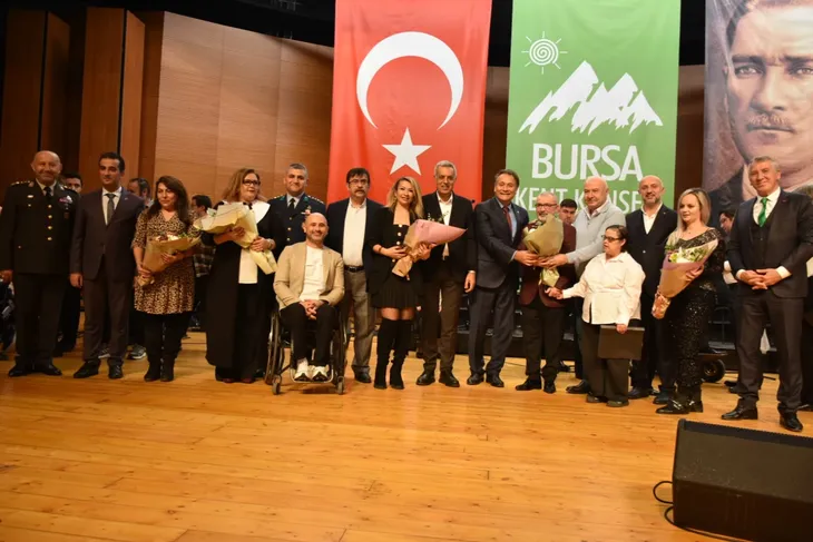 Bursa'da engellilere moral gecesi