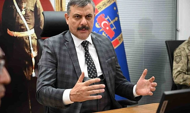 Erzurum Valisi’ni dolandırmak için hamle yaptılar