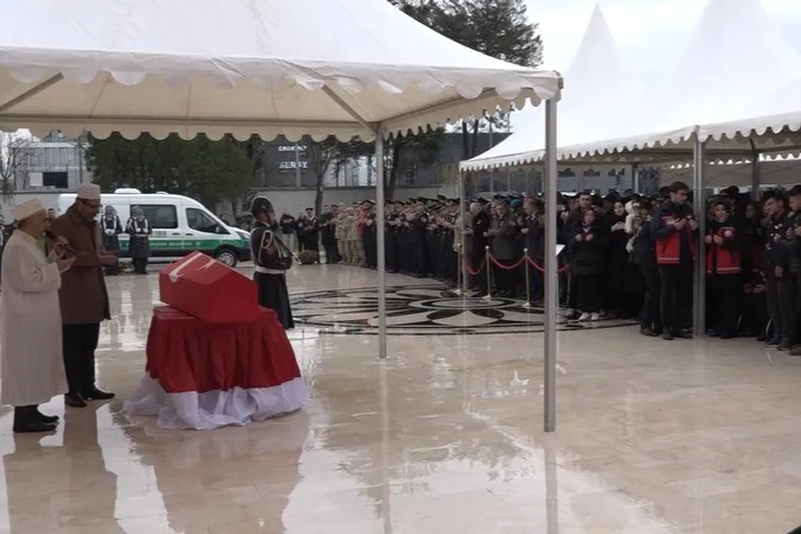  Uzman Çavuş Nurettin Yaşar törenle uğurlandı