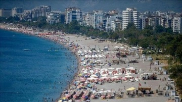Antalya Turizmde Yıldızını Parlatıyor