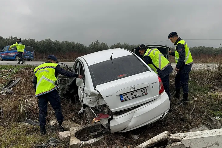 Bursa'da kontrolden çıkan araç tarlaya uçtu