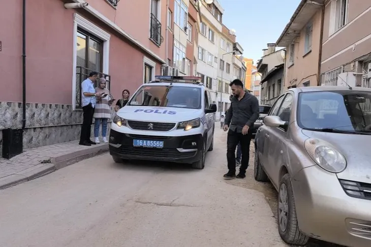 Eski nişanlısının önünü keserek vurdu