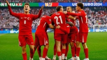 Hollanda - Türkiye Maçı Öncesi İlk 11'ler Belli Oldu