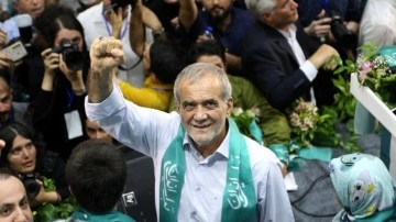 İran'da Cumhurbaşkanı Seçimi Sonuçlandı