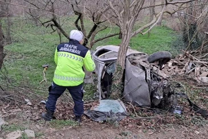 İznik yolunda feci kaza