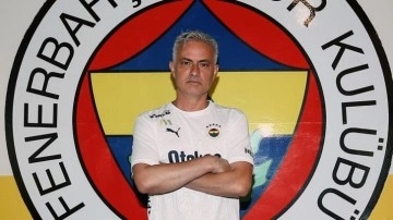 Jose Mourinho Fenerbahçe'yi Mutlu Etmeye Geldi
