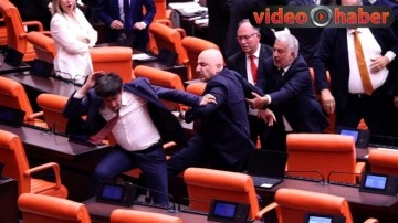 Mecliste AKP ve DEM'li Milletvekilleri Arasında Kavga Çıktı