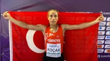 Milli Atlet Dilek Koçak 23 Yaş Altı Türkiye Rekorunu Kırdı