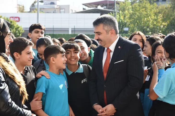 Plastik atıklar çöp torbasına değil, basket potasına