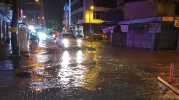 Samsun'un Çarşamba ilçesinde Yağmur Suları Etkili Oldu