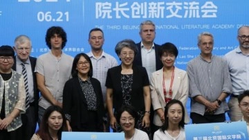 Türk ve Çin Edebiyatçıları Bir Araya Geldi