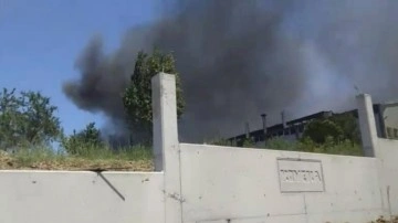 Velimeşe Organize Sanayi Bölgesinde Textil Fabrikasında Yangın Çıktı